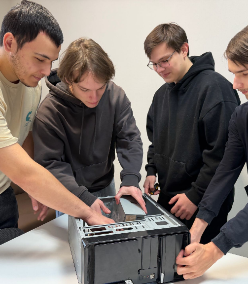 Мост в реальность информационных технологий: как в Магнитогорске студенты становятся частью будущего